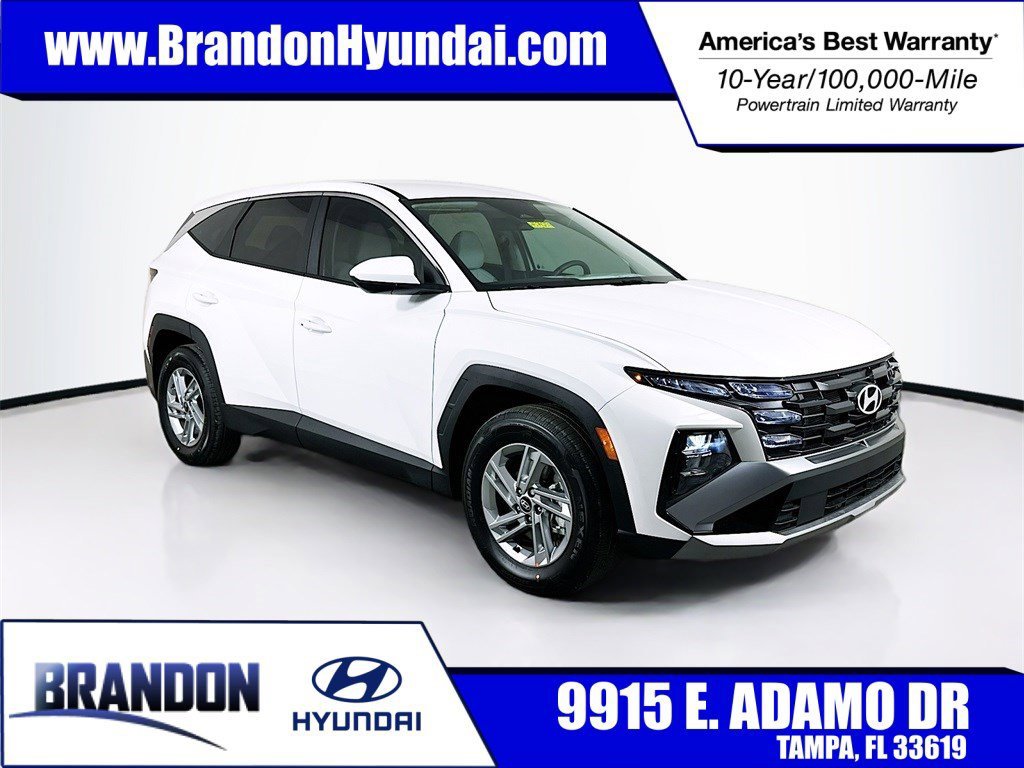 New 2025 Hyundai Tucson SE
