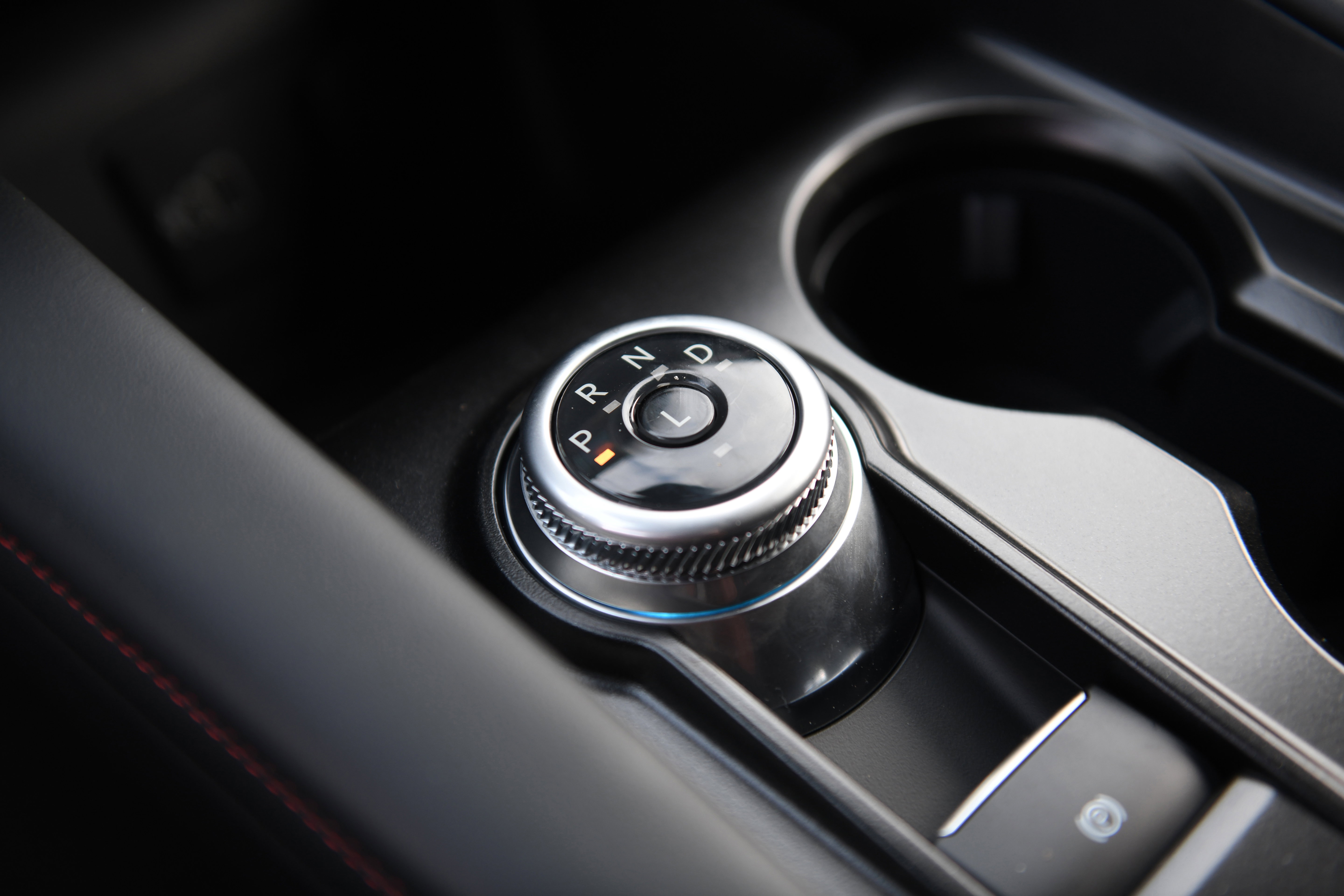 New 2026 Ford Explorer ST-Line w/ ST-Line Street Pack image 27