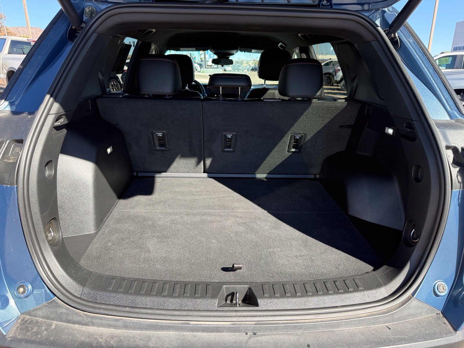 Certified 2025 Chevrolet Equinox RS AWD/4WD image 37