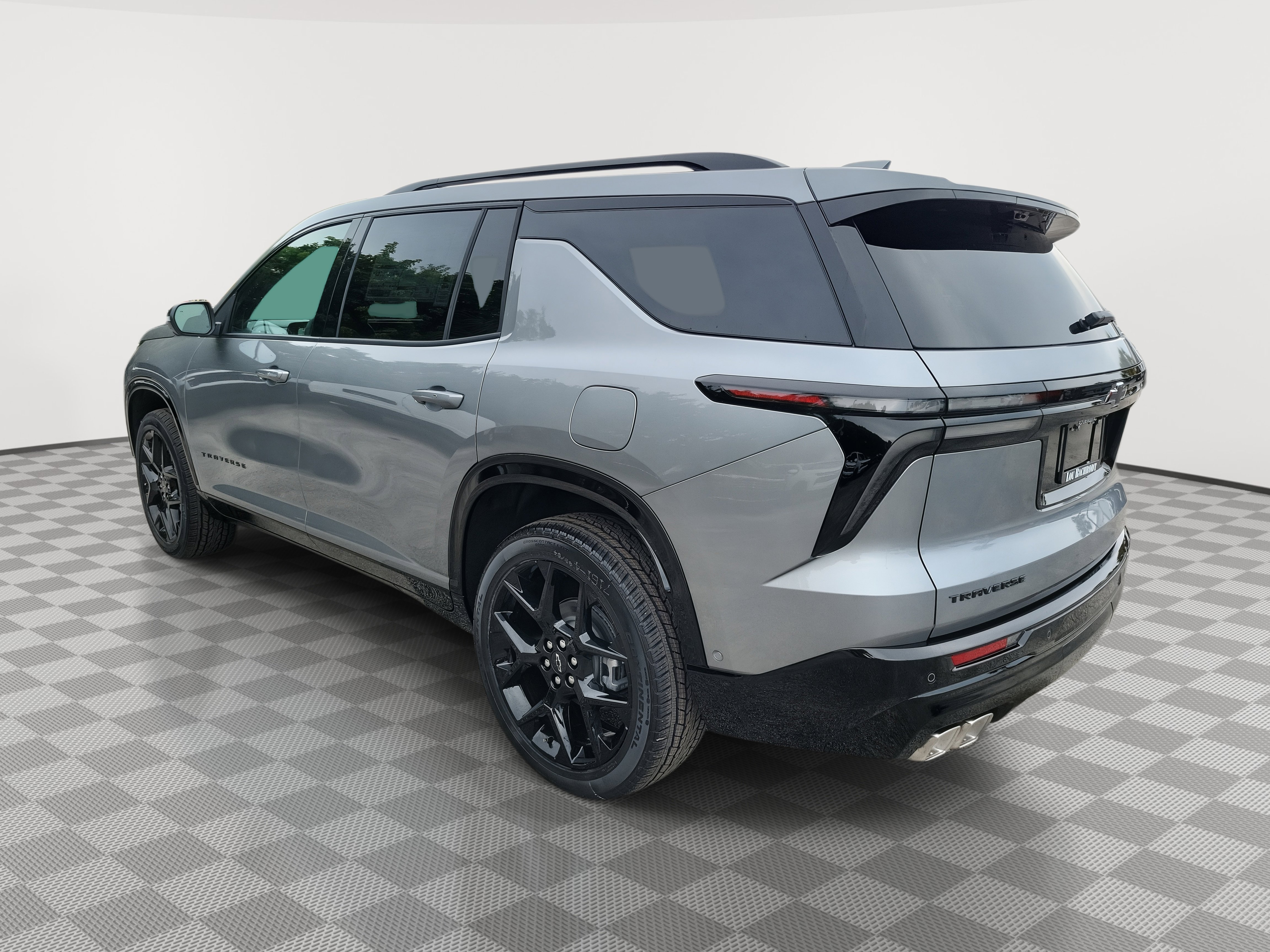 New 2026 Chevrolet Traverse RS image 2