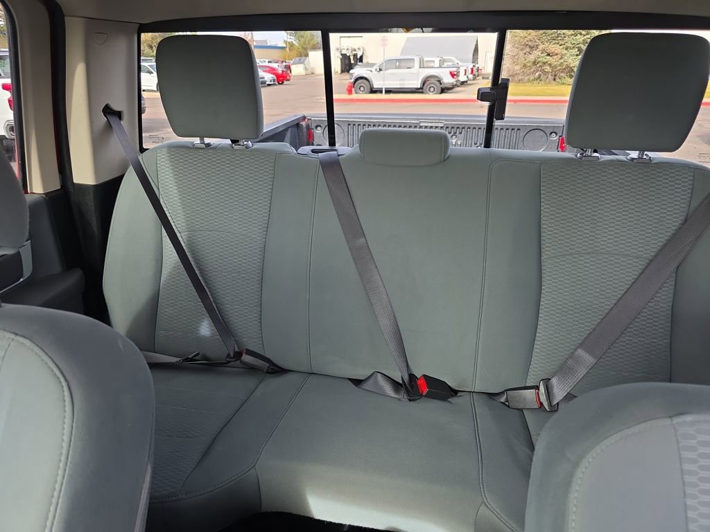 Used 2019 RAM 1500 Classic SLT image 32