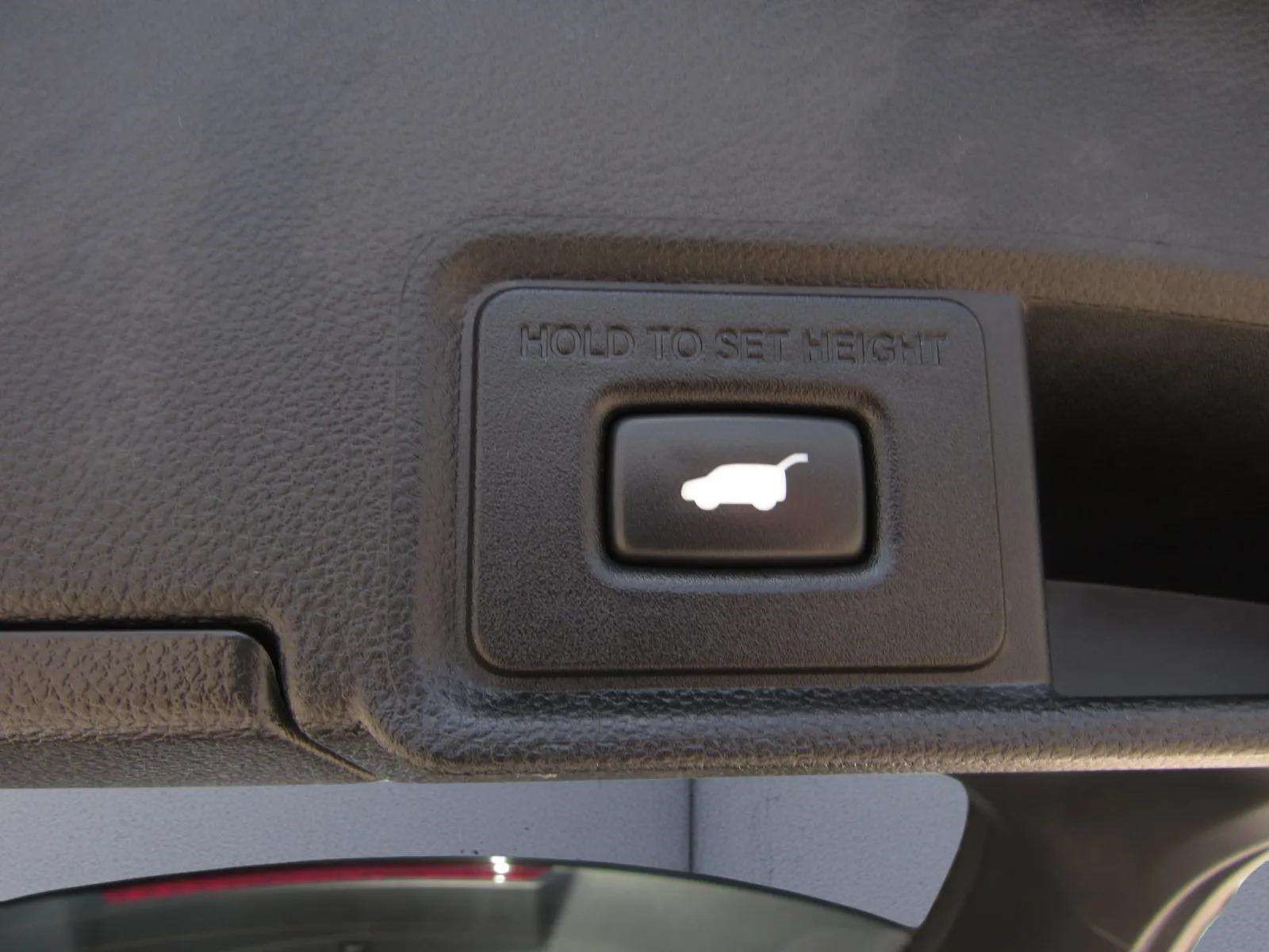 Used 2022 Acura RDX w/ Technology Package FWD image 14