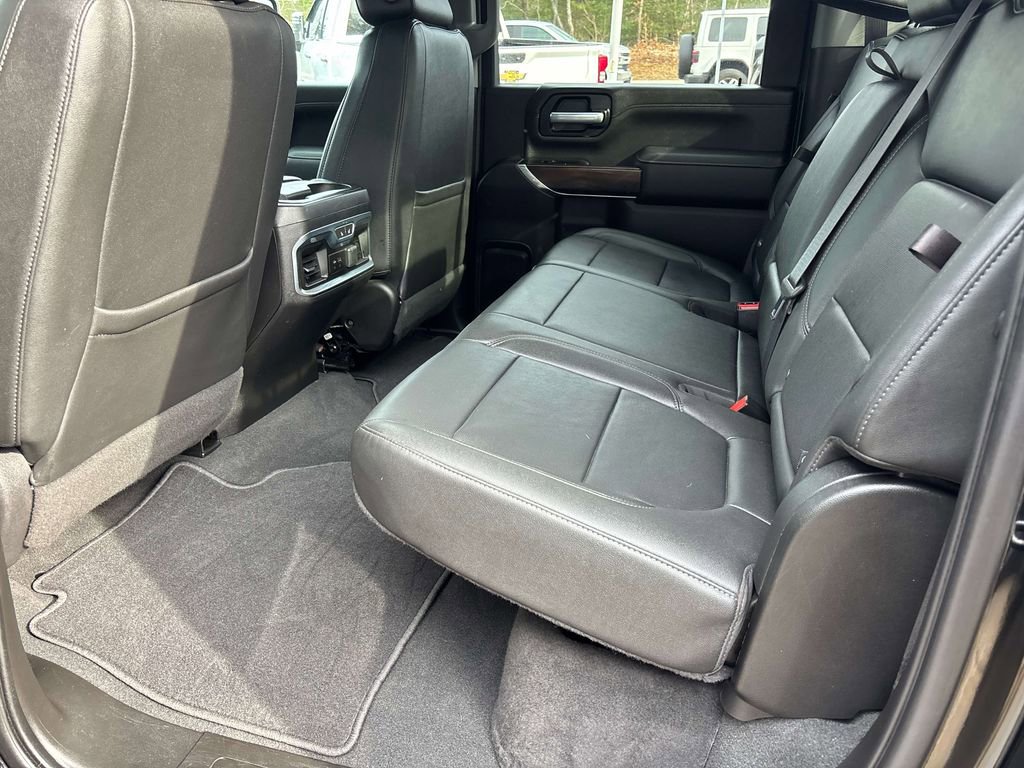 Used 2021 GMC Sierra 3500 SLT w/ SLT Premium Package image 11