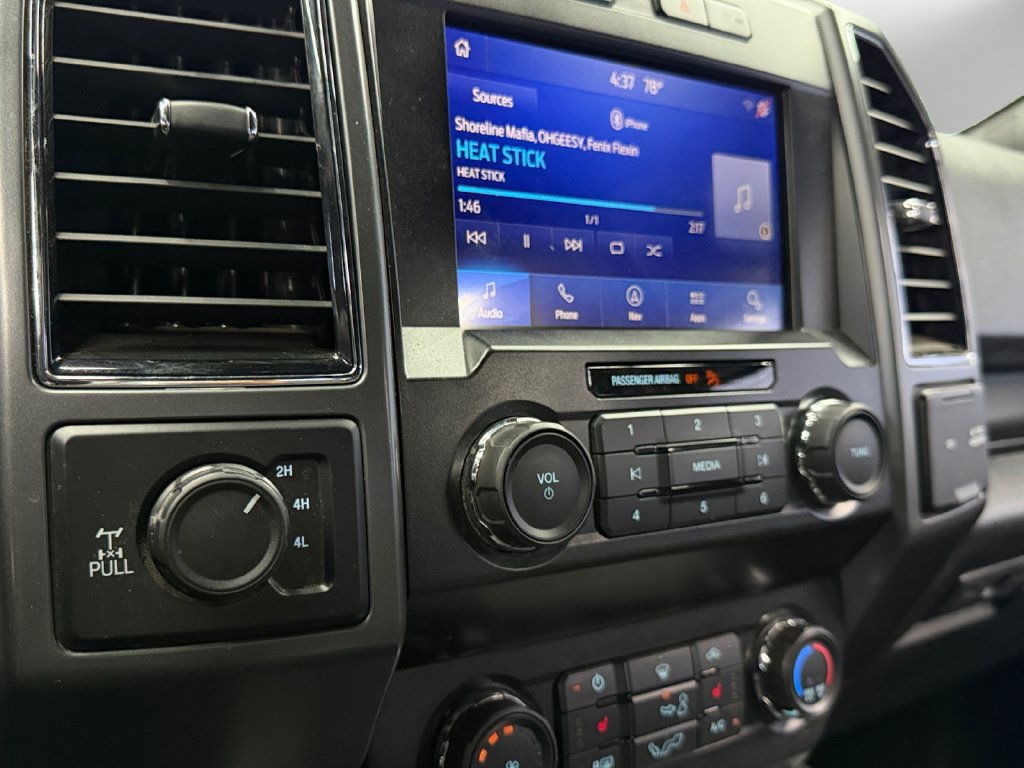 Used 2019 Ford F150 XLT w/ Equipment Group 302A Luxury AWD/4WD image 21
