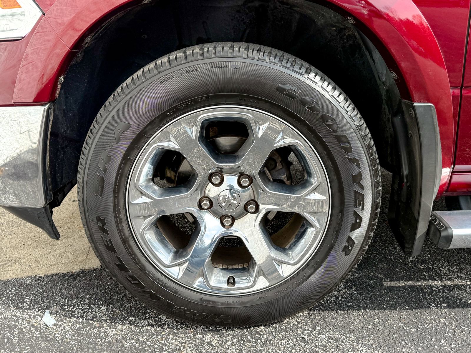 Used 2017 RAM 1500 Laramie w/ Convenience Group image 9