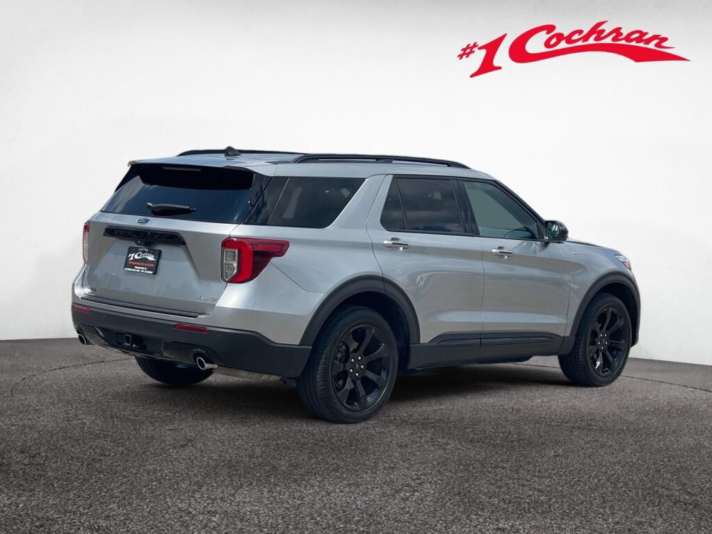 Certified 2024 Ford Explorer ST-Line w/ Class IV Trailer Tow Package AWD/4WD image 33