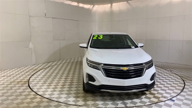 Used 2023 Chevrolet Equinox LT image 3