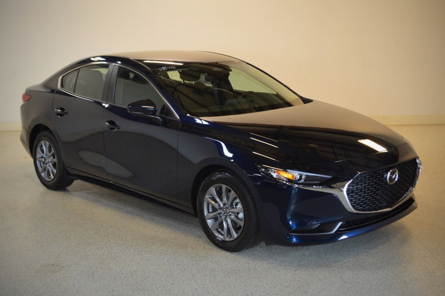 New 2025 MAZDA MAZDA3 s image 1