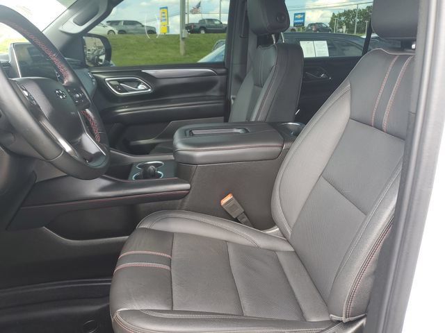 Used 2023 Chevrolet Tahoe RST w/ Luxury Package AWD/4WD image 23