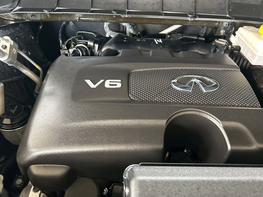 Used 2024 INFINITI QX60 Luxe w/ Performance Audio Package image 12