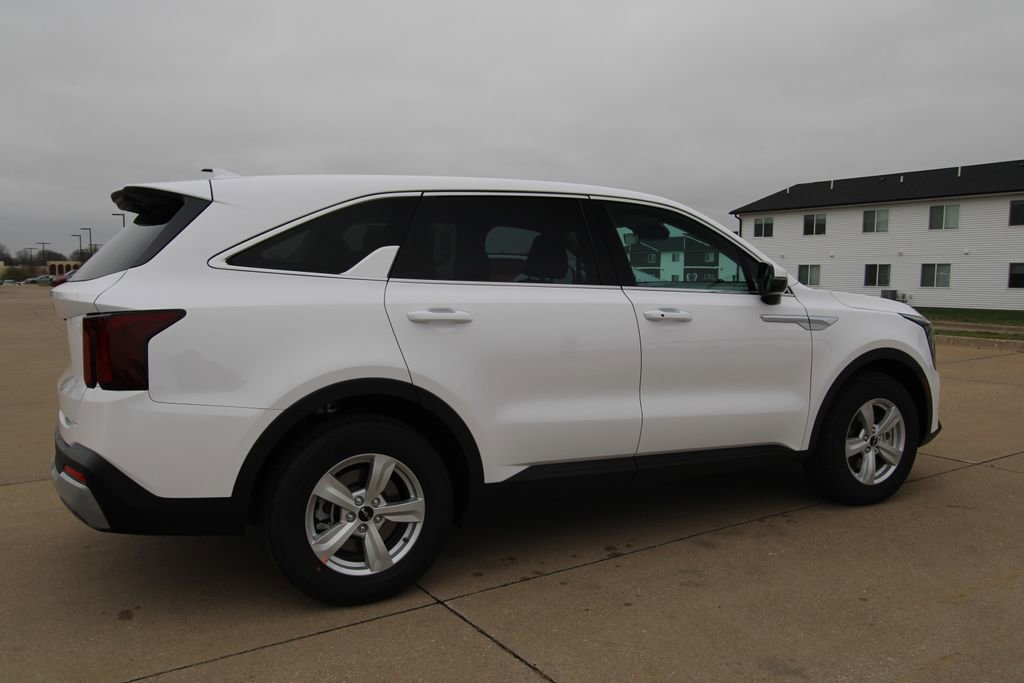 New 2026 Kia Sorento LX image 5