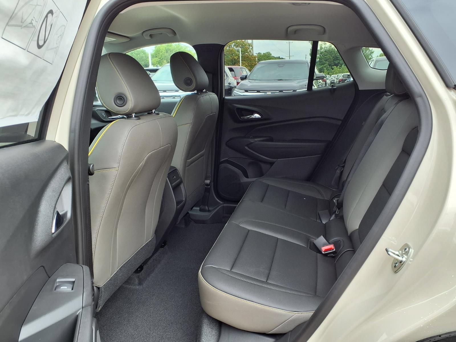 New 2026 Chevrolet Trax ACTIV w/ Driver Confidence Package FWD image 9
