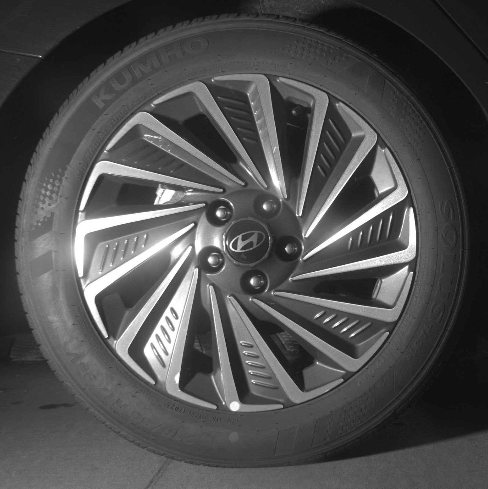 Used 2025 Hyundai Sonata SEL FWD image 18