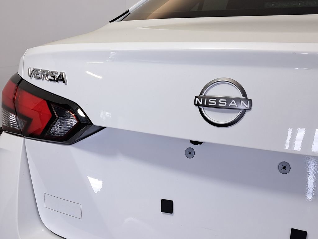 Used 2024 Nissan Versa S w/ S Plus Package image 7