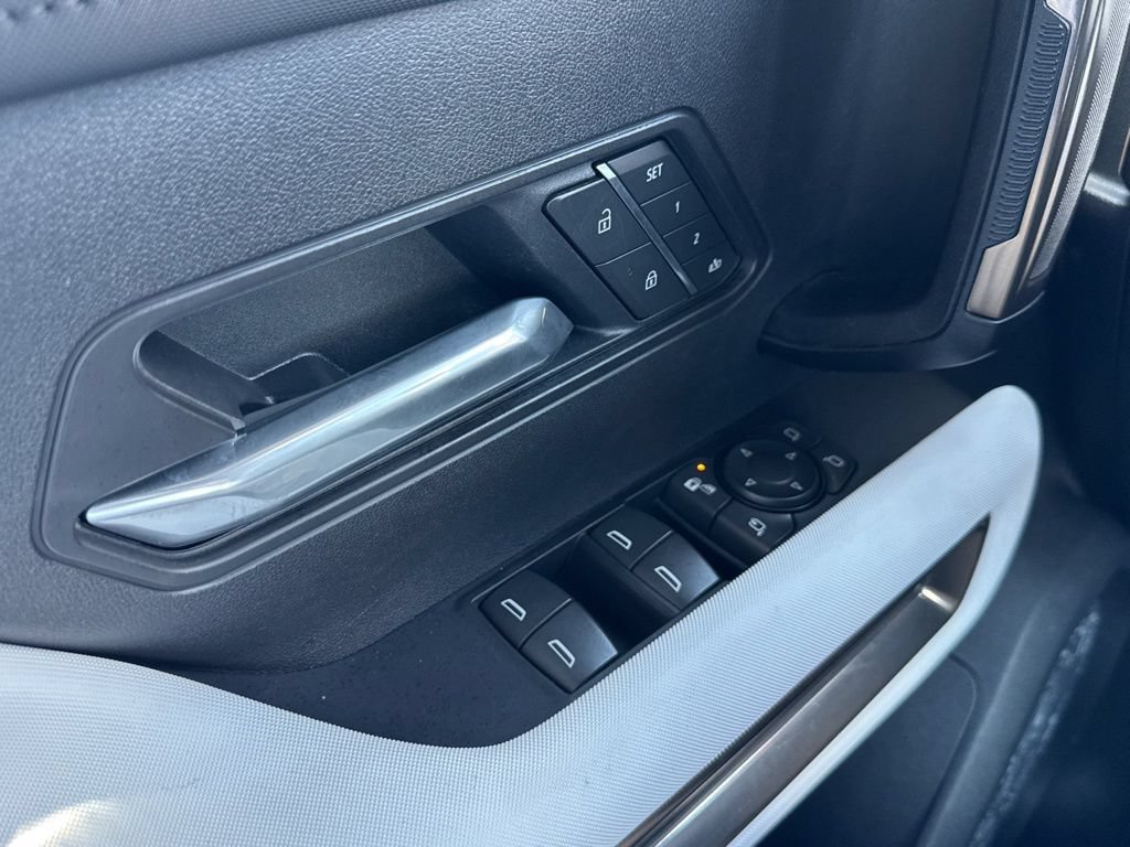 Used 2025 GMC Hummer EV 3X AWD/4WD image 40