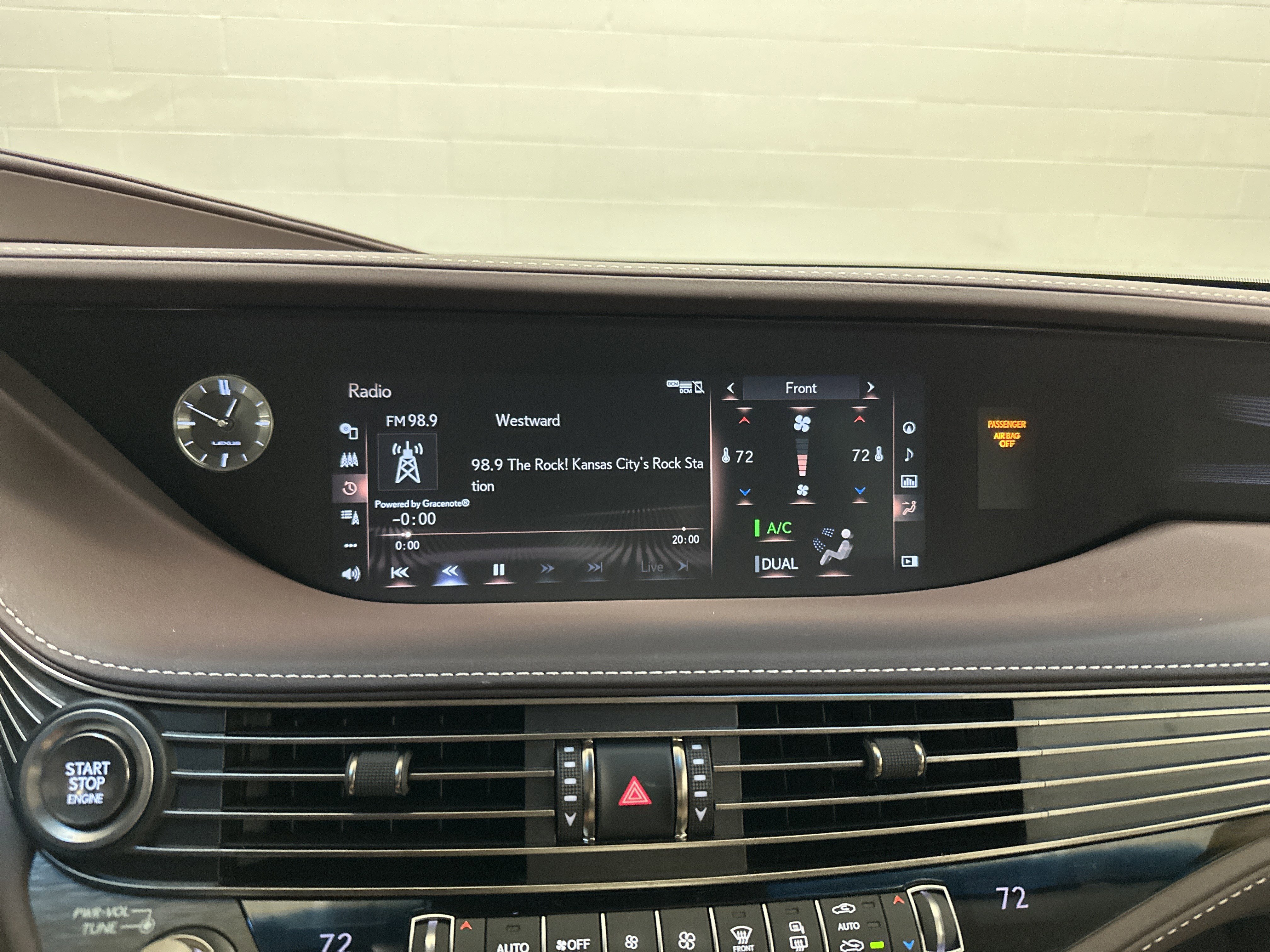Used 2019 Lexus LS 500 AWD image 23