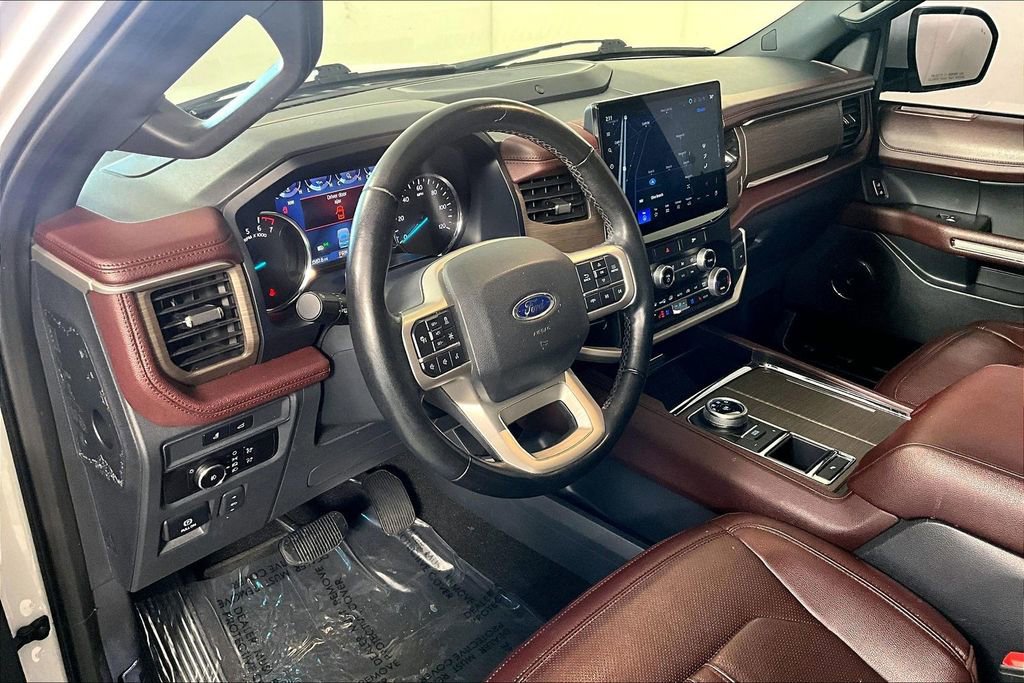 Used 2023 Ford Expedition Max Limited RWD image 13