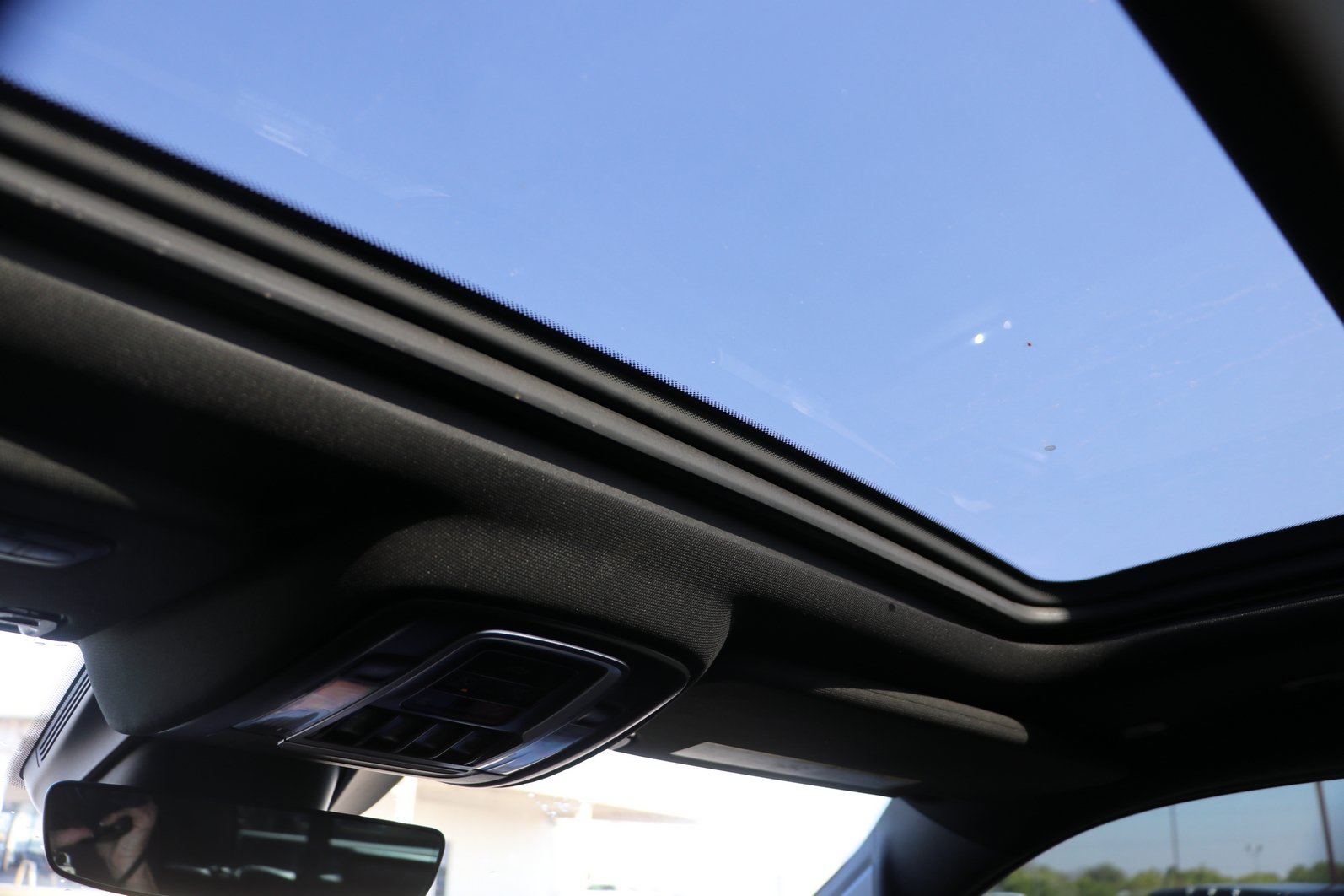 Used 2019 RAM 1500 Limited AWD/4WD image 28