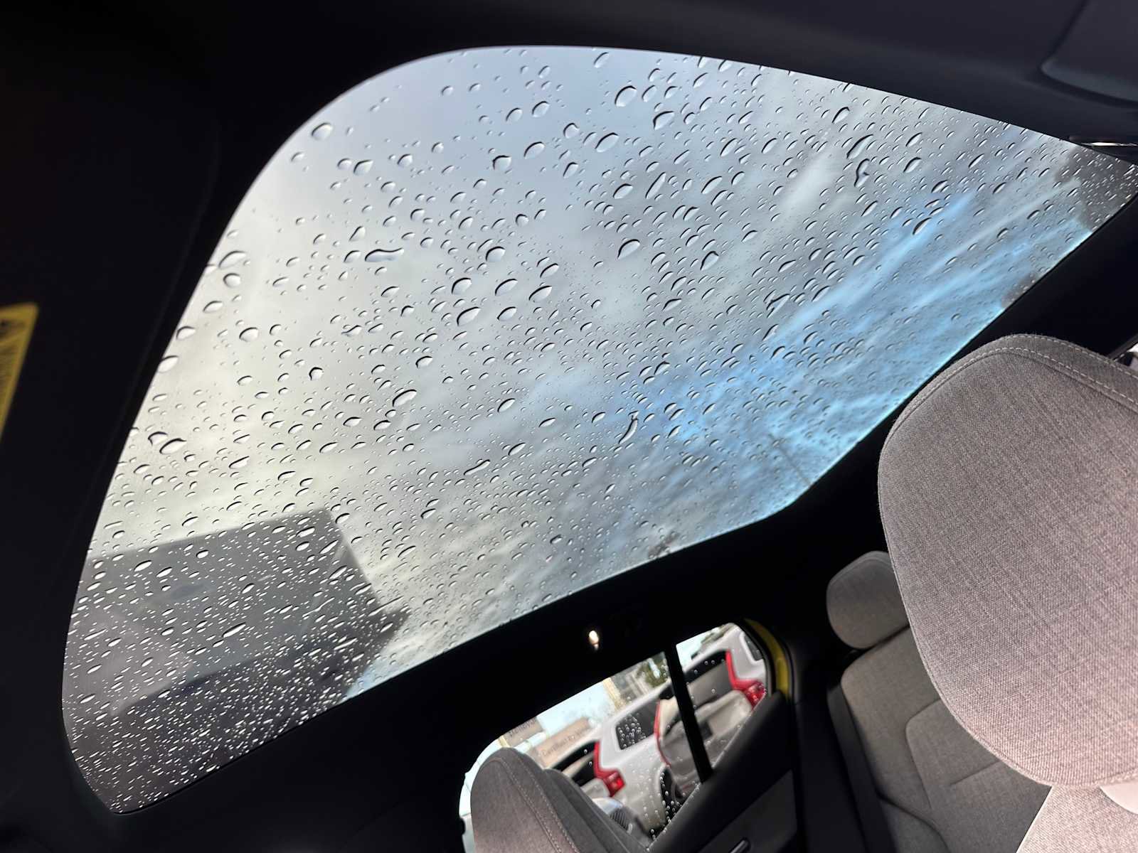 Used 2025 Volvo EX30 Ultra image 22