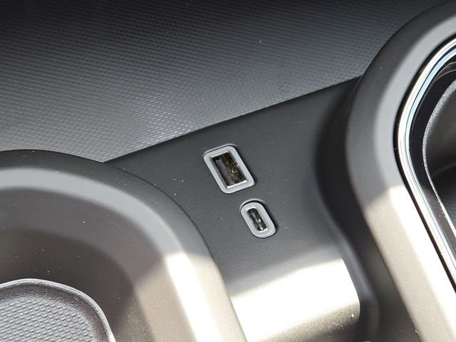 New 2026 GMC Sierra 3500 AT4 w/ AT4 Premium Plus Package AWD/4WD image 9