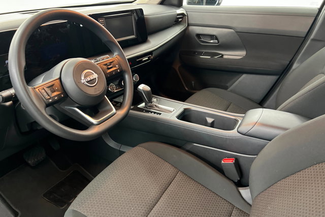 Certified 2025 Nissan Kicks S image 15