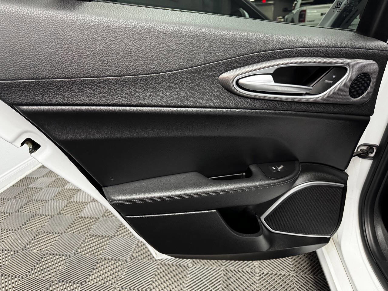 Used 2018 Alfa Romeo Giulia Ti Sport w/ Quick Order Package 22U Sport image 44