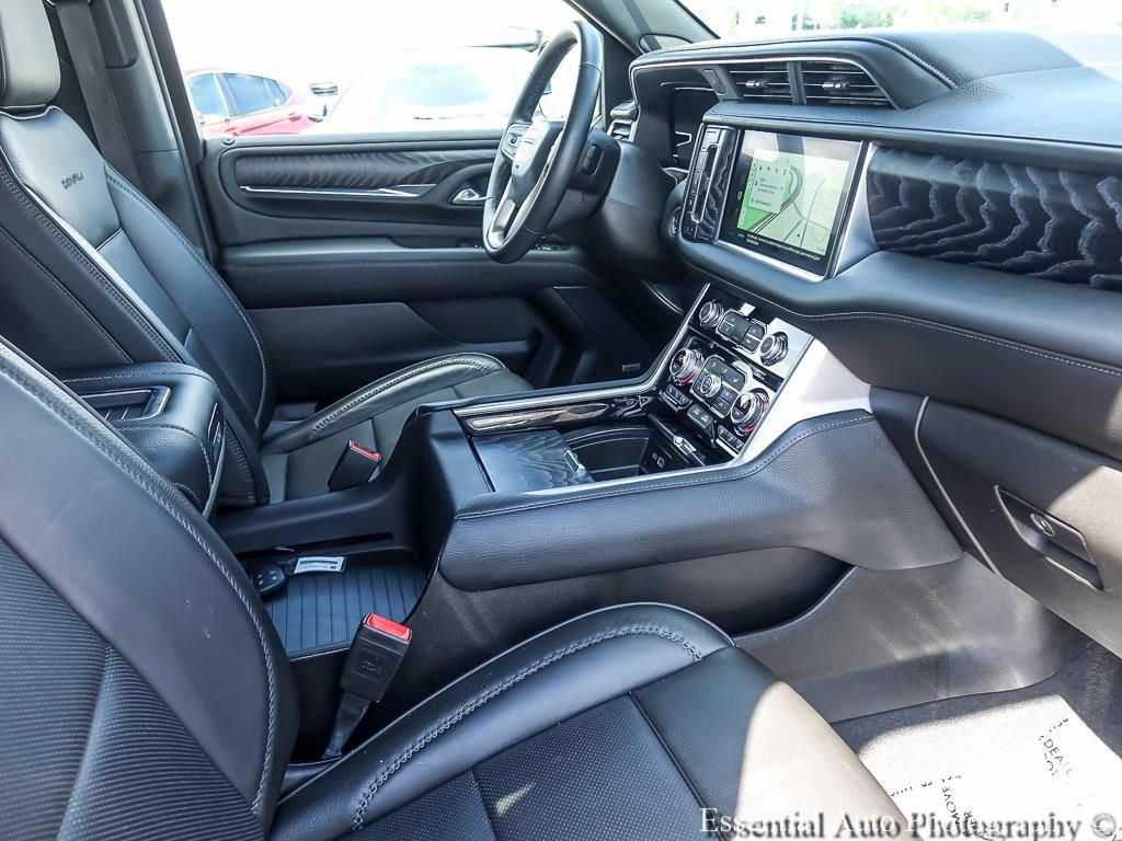Certified 2024 GMC Yukon Denali AWD/4WD image 32