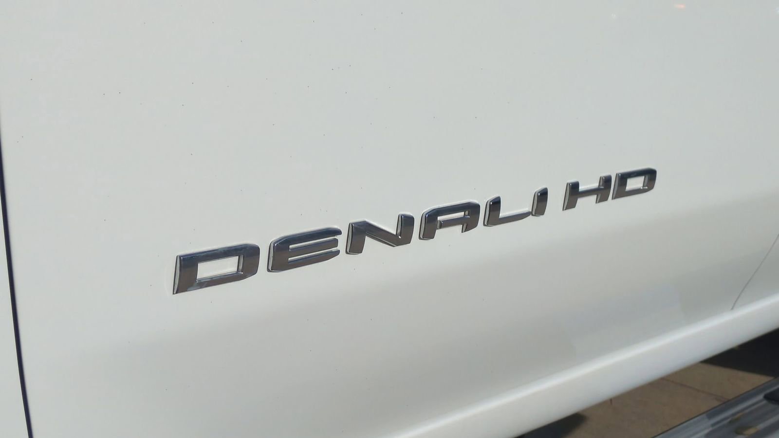 Used 2022 GMC Sierra 2500 Denali w/ Denali Ultimate Package image 13