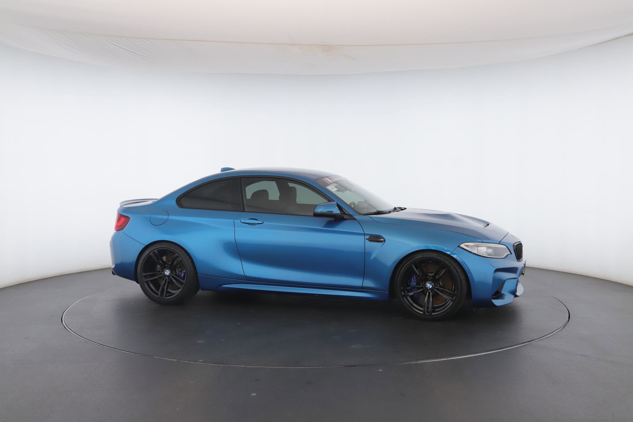 Used 2016 BMW M2 image 32