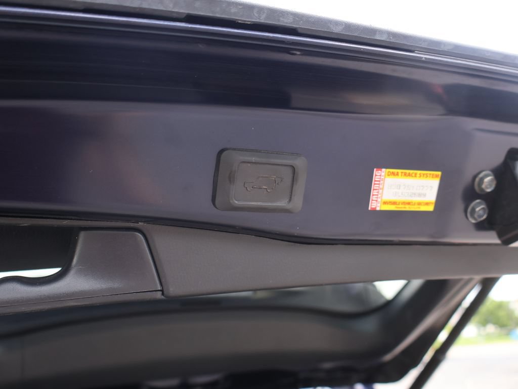 Used 2023 Toyota RAV4 XLE Premium AWD/4WD image 13