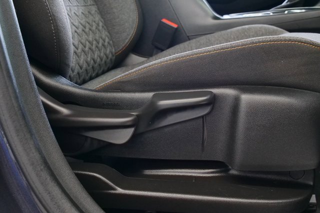 Used 2023 Chevrolet Equinox LT image 16