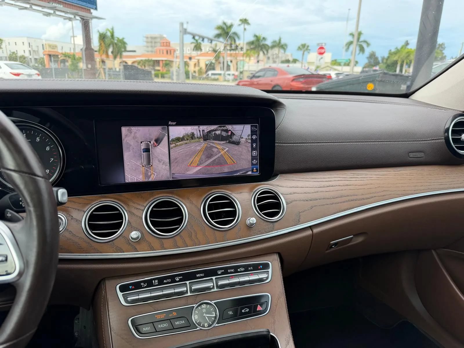 Used 2019 Mercedes-Benz E 450 4MATIC Wagon image 19
