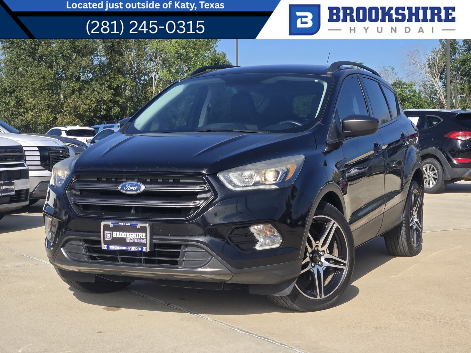Used 2019 Ford Escape SEL FWD image 1