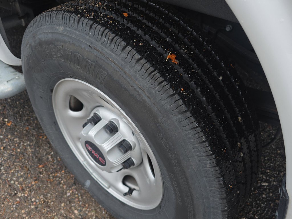 Used 2024 GMC Savana 2500 Work Van w/ Driver Convenience Package image 34