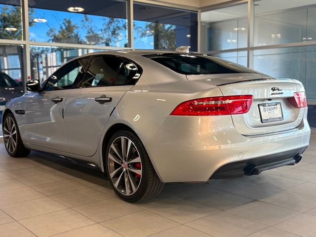 Used 2018 Jaguar XE R-Sport image 14