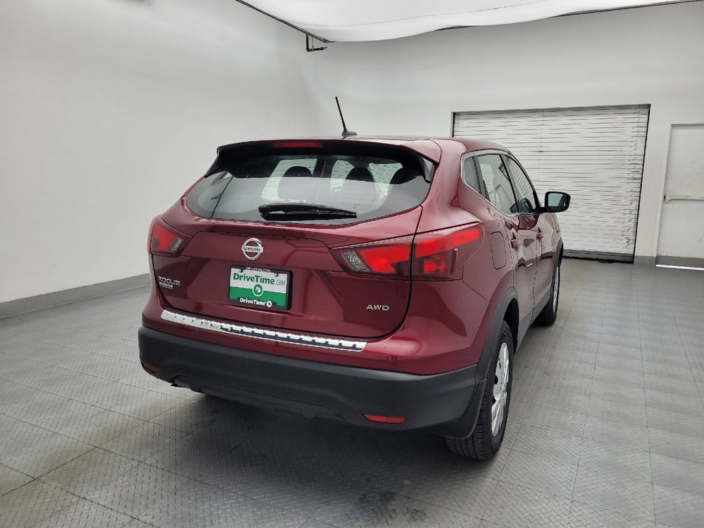 Used 2019 Nissan Rogue Sport S image 7