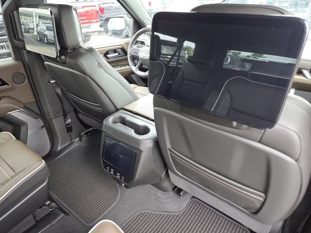New 2026 GMC Yukon XL Denali Ultimate AWD/4WD image 27
