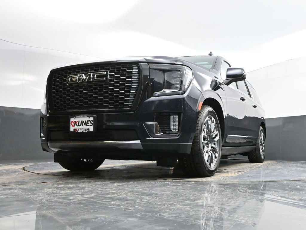 Used 2023 GMC Yukon XL Denali Ultimate image 36