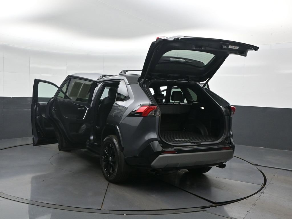 Used 2025 Toyota RAV4 XSE w/ Weather Package image 59