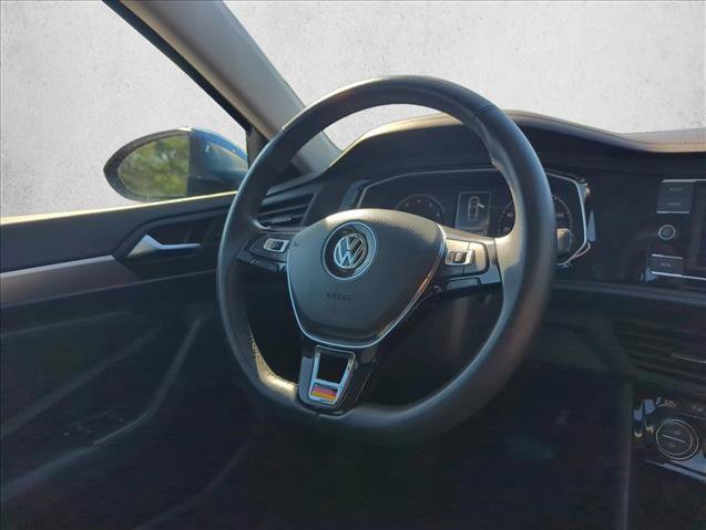 Used 2020 Volkswagen Jetta FWD image 28