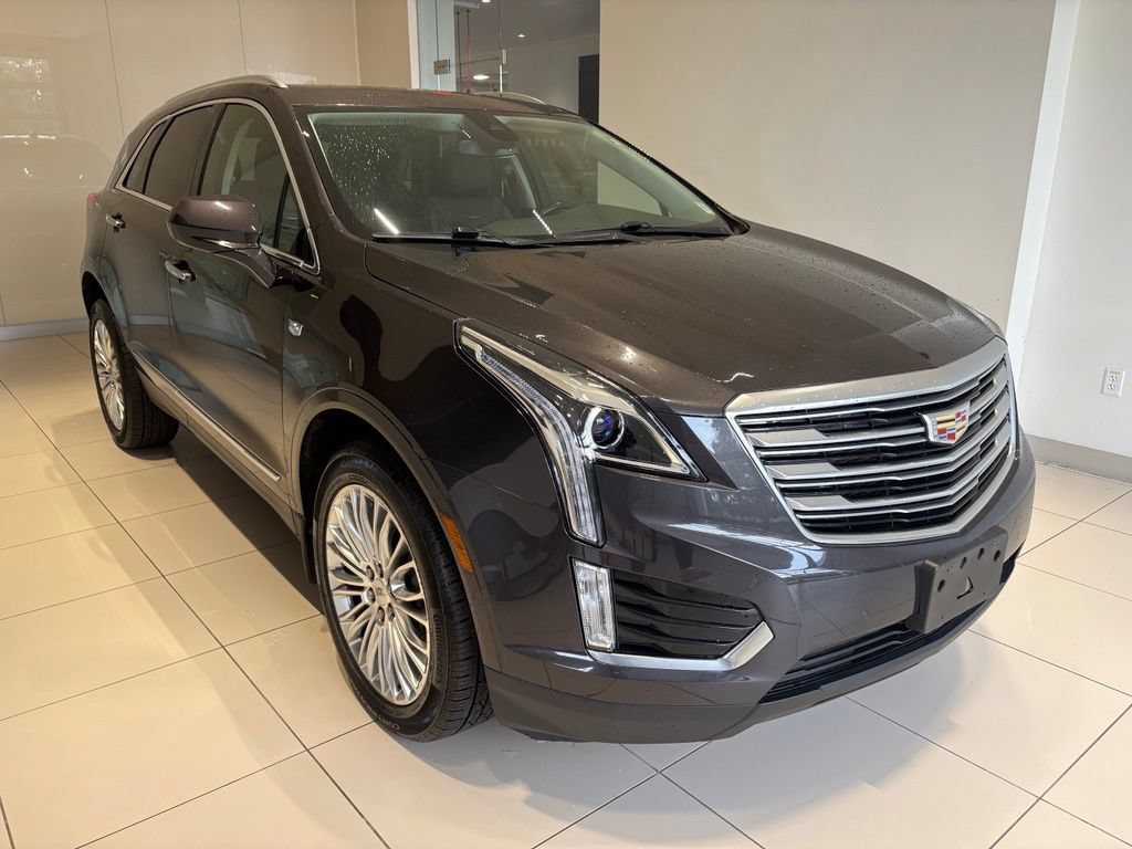 Used 2018 Cadillac XT5 Luxury w/ Driver Awareness Package AWD/4WD image 7