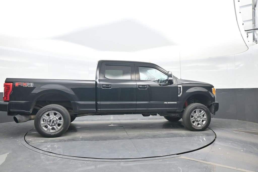 Used 2017 Ford F350 Lariat w/ Lariat Value Package image 7