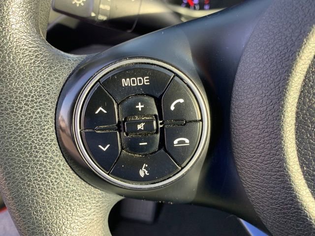 Used 2020 Kia Soul FWD image 25