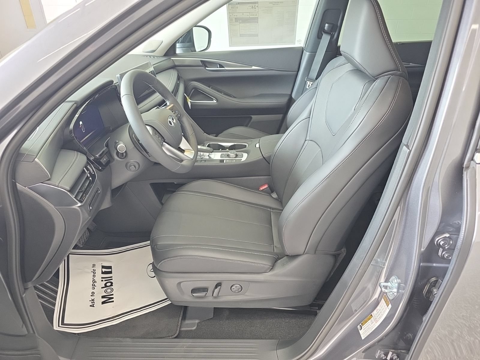 New 2026 INFINITI QX60 Luxe w/ Cargo Package AWD/4WD image 31