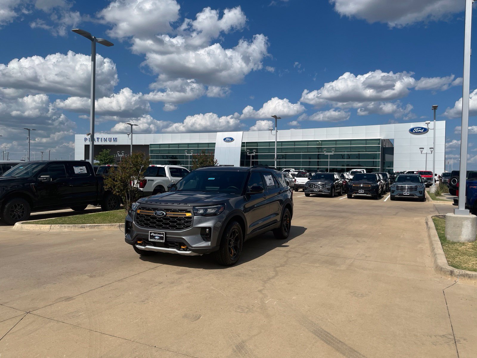 New 2026 Ford Explorer Tremor w/ Tremor Ultimate Package AWD/4WD image 23