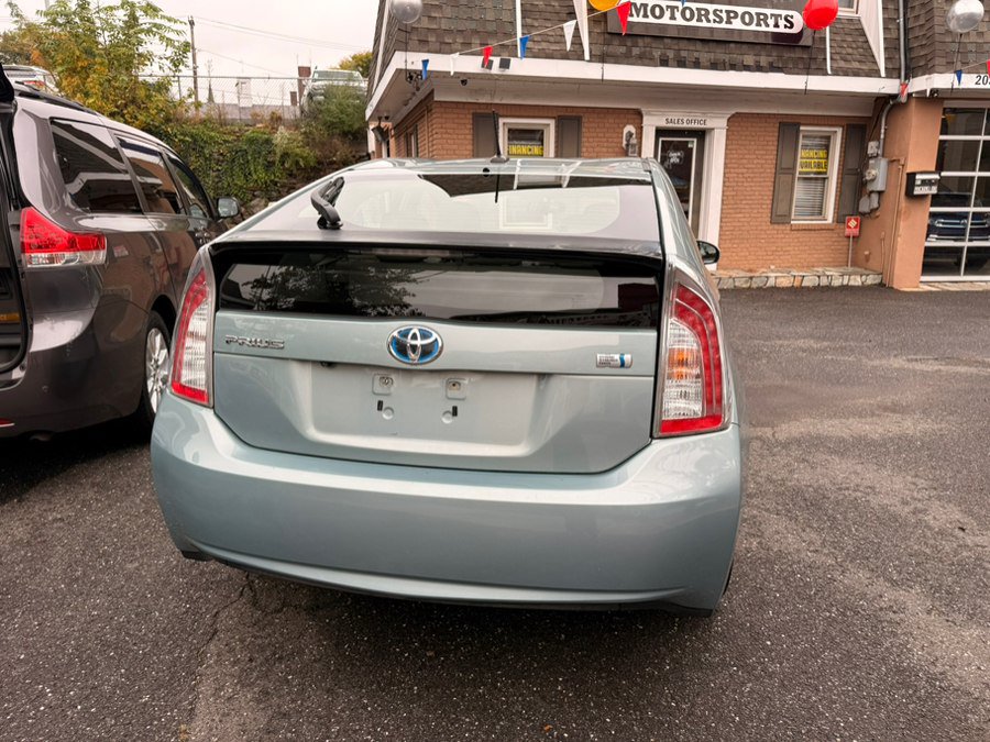 Used 2014 Toyota Prius Three FWD image 7