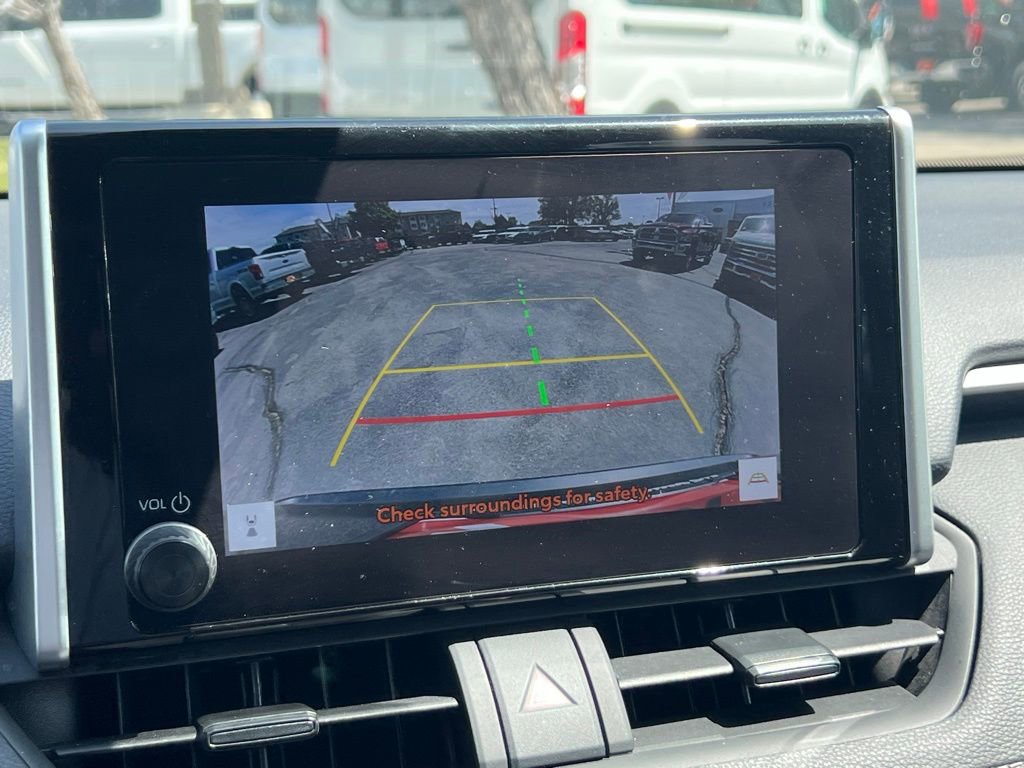 Used 2024 Toyota RAV4 LE FWD image 35