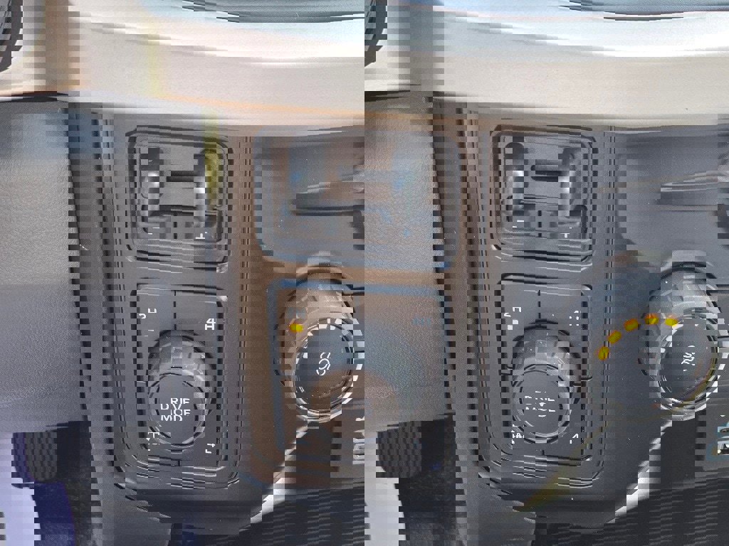 New 2026 Ford F350 XL w/ XL Chrome Package image 18