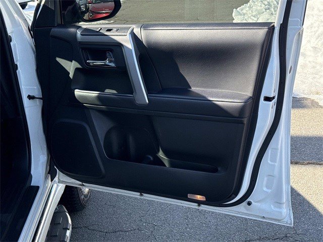 Used 2022 Toyota 4Runner Limited image 8