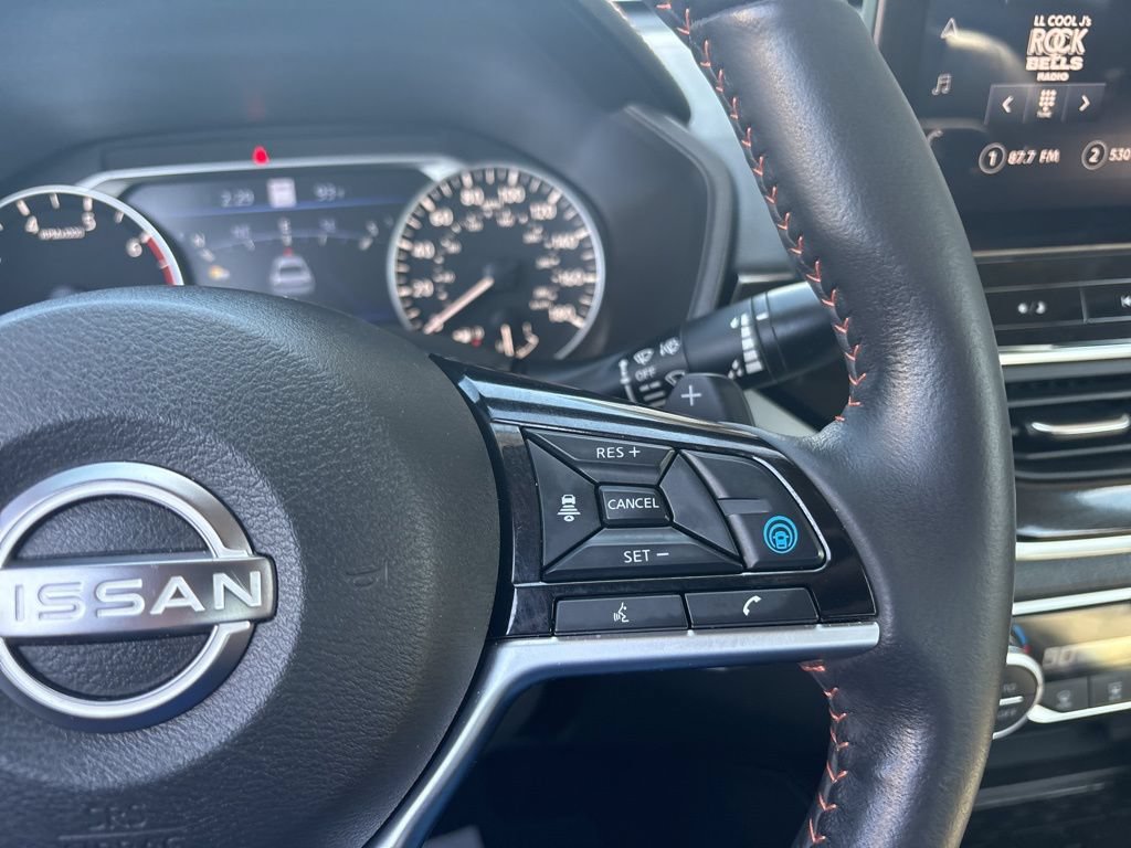 Used 2023 Nissan Altima 2.0 SR FWD image 20